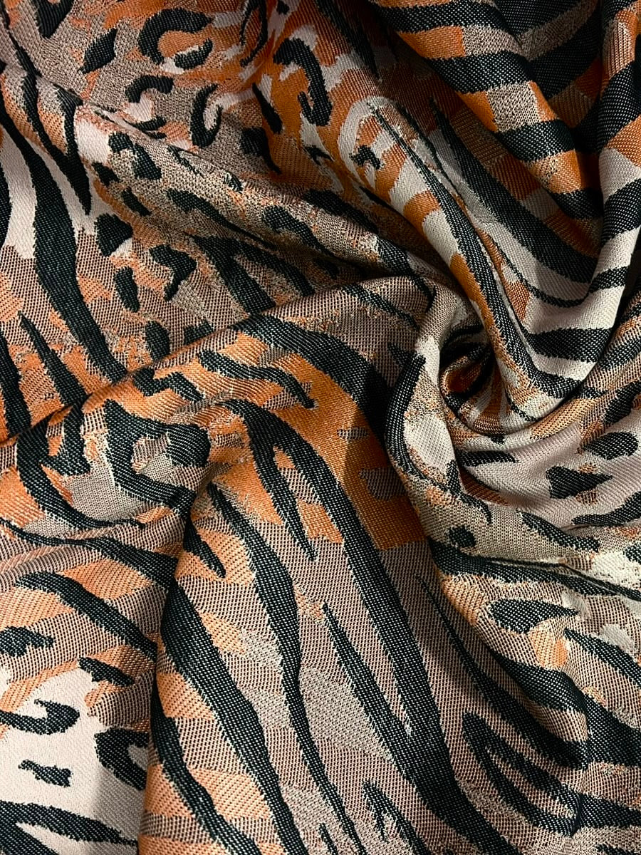 Junglefari Mira